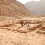 Fig. 58. Rectangular communal building in Area IV at Wadi Hamarash (A. Sampson).