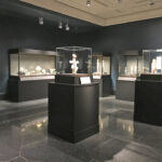 Fig. 4. Cycladic gallery on the ground floor of the Getty Villa.