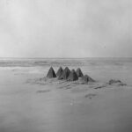 Fig. 1. Pyramids 1–8, Gebel Barkal, photograph by Mohammedani Ibrahim Ibrahim, 19 May 1920, Harvard University—Boston Museum of Fine Arts Expedition (courtesy Museum of Fine Arts, Boston).