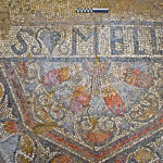 Fig. 8. Detail of the mosaic on the east side of the frigidarium (Room 1) (scale: 20 cm).