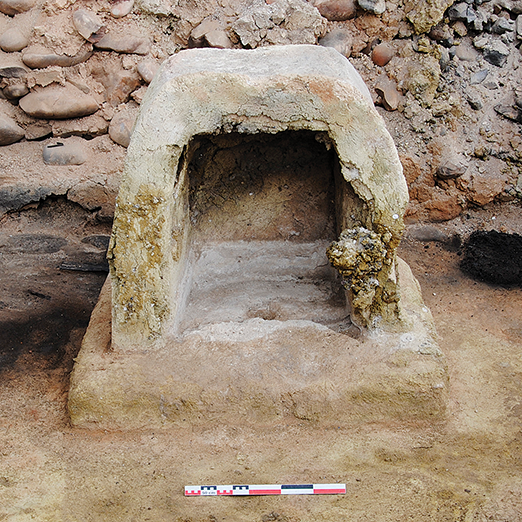 The fire altar, in room N20, Dedoplis Gora palace, looking west (scale = 50 cm) (courtesy I. Gagoshidze).